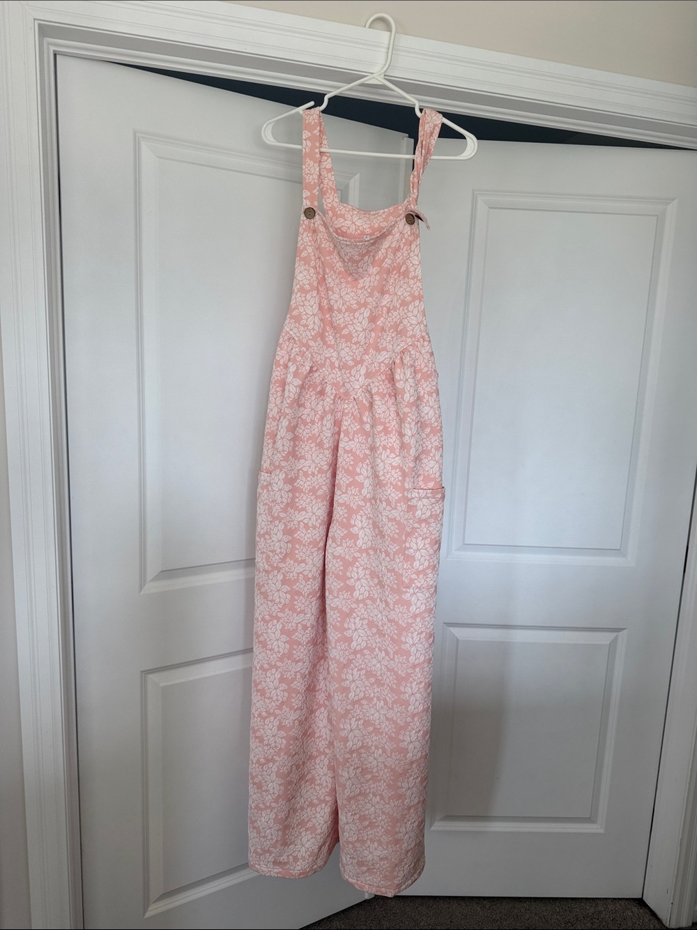 Women's Smash+tess Pink Floral Overalls Jumpsuit